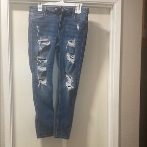 Hollister Ripped Ankle Jeans in Blue
